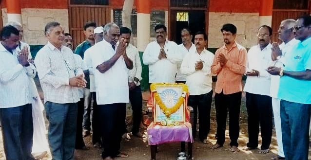 ಶಿವಶರಣರ ಆದರ್ಶಗಳನ್ನು ಪಾಲಿಸೋಣ :ಕುಲಕರ್ಣಿ