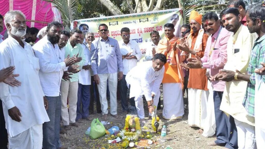 ಬ್ಶಾಂಕ್ ಕಟ್ಟಡ ನಿಮಾ೯ಣಕ್ಕೆ ರೂ.೧೦ಲಕ್ಷ ಅನುದಾನ :ಶಾಸಕ ಮನಗೂಳಿ