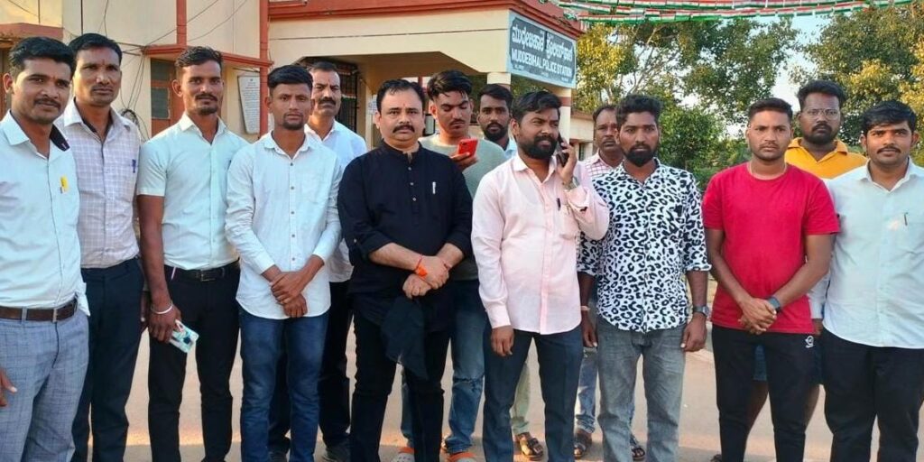 ಒಳಮೀಸಲಾತಿ: ಬಂಜಾರ ಸಮುದಾಯದಿಂದ ದಿಢೀರ ಪ್ರತಿಭಟನೆ