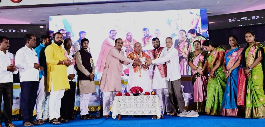 ಮಕ್ಕಳಿಗೆ ಶಿಕ್ಷಣದೊಂದಿಗೆ ಉನ್ನತ ಮೌಲ್ಯ ಕಲಿಸಿ :ಸಚಿವ ಶಿವಾನಂದ