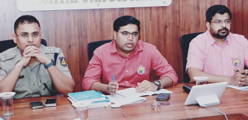 ಮತಗಟ್ಟೆಯಲ್ಲಿ ಮೊಬೈಲಗೆ ಅವಕಾಶವಿಲ್ಲ :ಚುನಾವಣಾಧಿಕಾರಿ ಭೂಬಾಲನ್