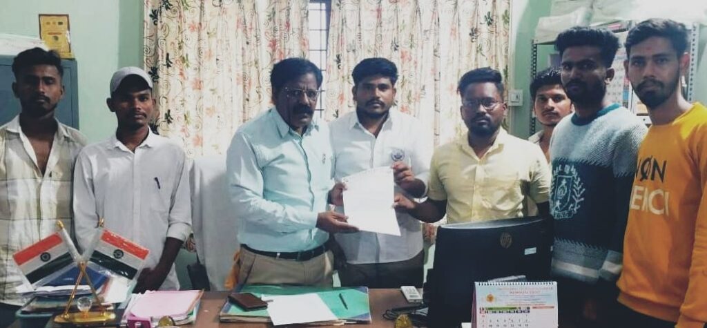 ಕಾಲೇಜುಗಳಲ್ಲಿ ರೋಸ್ಟರ ಪ್ರಕಾರ ಪ್ರವೇಶ ವಿವರಕ್ಕೆ ದವಿಪ ಆಗ್ರಹ