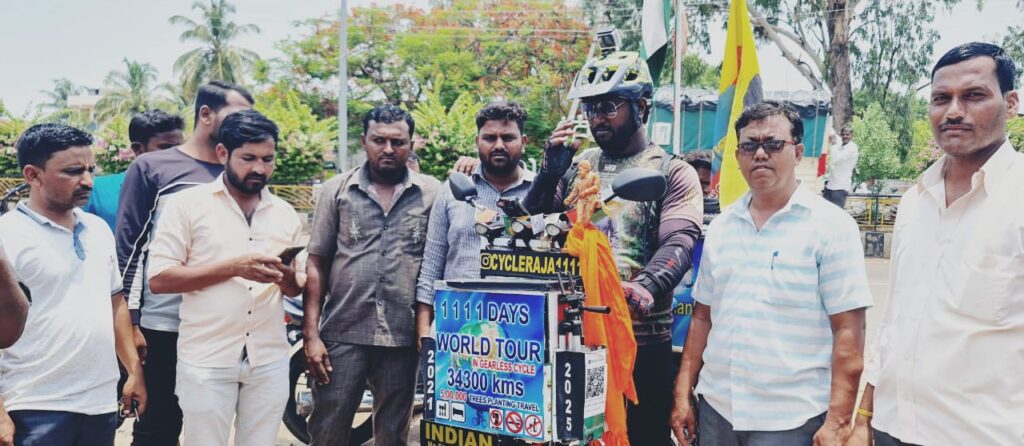 ಅಪ್ಪು ಅಭಿಮಾನಿಯಿಂದ ೫ ಲಕ್ಷ ಗಿಡಗಳನ್ನು ನೆಡುವ ಸಂಕಲ್ಪ