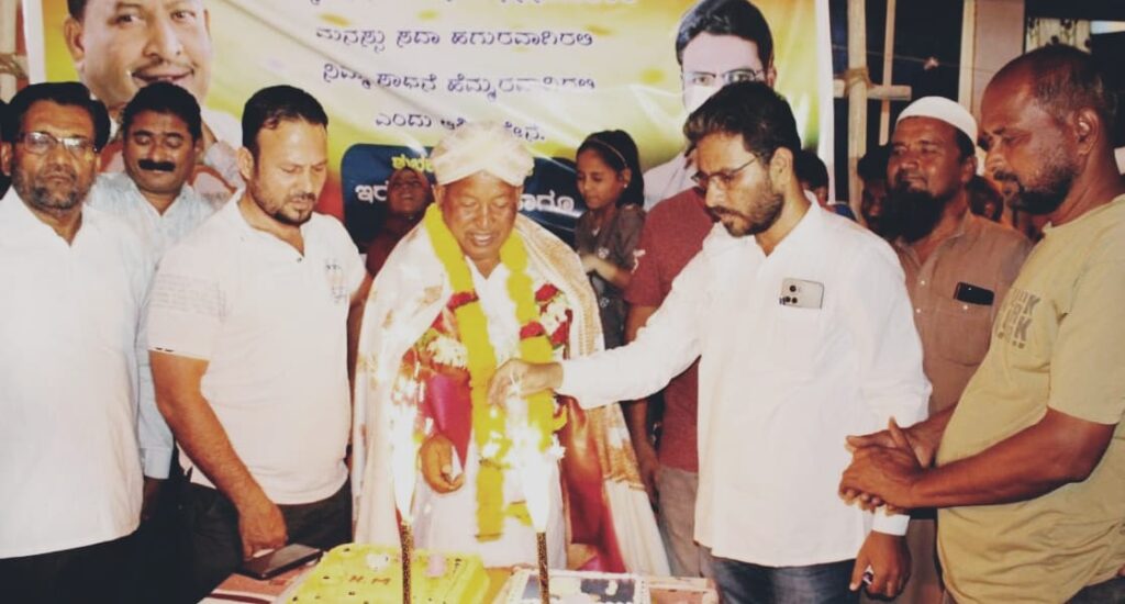 ಕಾಂಗ್ರೆಸ್ ಮುಖಂಡ ಮುಶ್ರೀಫ ಸೇವೆ ಶ್ಲಾಘನೀಯ :ತಾಂಬೋಳಿ