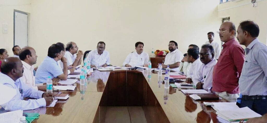 ಗುಣಮಟ್ಟದ ಕಾಮಗಾರಿಗೆ ಆದ್ಯತೆ ನೀಡಿ :ಶಾಸಕ ಮನಗೂಳಿ