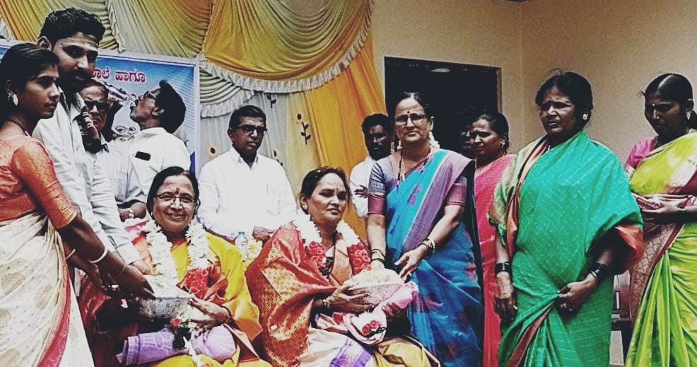 ಸೇವಾ ನಿವೃತ್ತಿ ಹೊಂದಿದ ಶಿಕ್ಷಕರಿಗೆ ಸನ್ಮಾನ