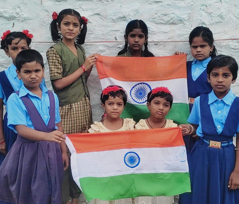 ನಾಗಠಾಣದಲ್ಲಿ ರಾಷ್ಟ್ರೀಯ ಧ್ವಜ ಸ್ವೀಕಾರ ದಿನ ಆಚರಣೆ