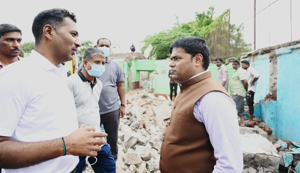 ಐತಿಹಾಸಿಕ ತಾಜಬಾವಡಿ ಸುತ್ತಲಿನ ಅತಿಕ್ರಮಣ ತೆರವು