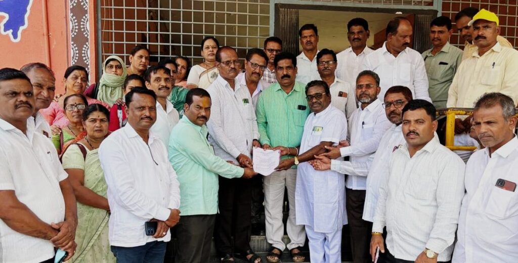 ಬೇಡಿಕೆಗಳ ಈಡೇರಿಕೆಗೆ ಆಗ್ರಹಿಸಿ ಶಿಕ್ಷಕರ ಸಂಘದ ಮನವಿ