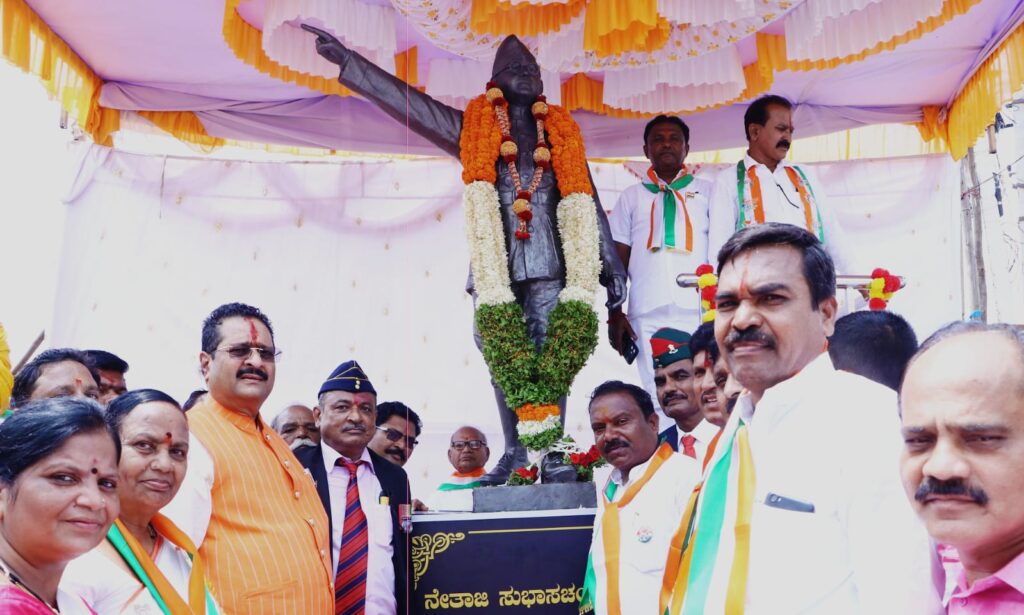 ಮನಗೂಳಿ ಅಗಸಿ ಬಳಿ ದಲಿತರಿಗಾಗಿ ಮನೆಗಳನ್ನು ಕಟ್ಟುವುದು ಶತಸಿದ್ಧ!