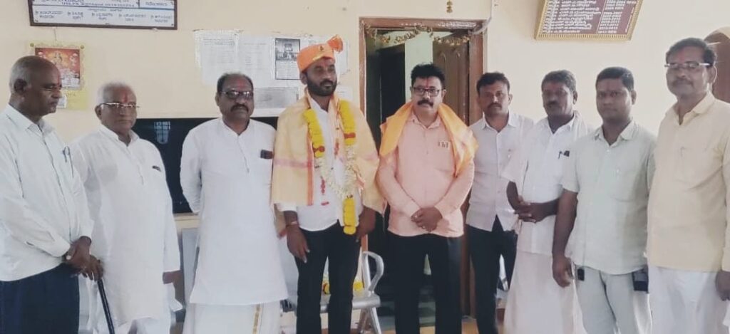 ಶಿಕ್ಷಕರ ಸೊಸಾಯಿಟಿ ಅಧ್ಯಕ್ಷರಾಗಿ ನಾಡಗೌಡ, ಉಪಾಧ್ಯಕ್ಷರಾಗಿ ಇಜೇರಿ ಆಯ್ಕೆ