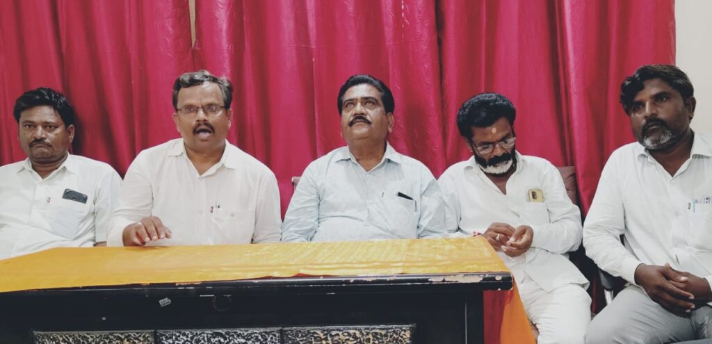 ಮಾಶಾಳದಲ್ಲಿ ರಾಯಣ್ಣ ಪ್ರತಿಮೆ ವಿವಾದಕ್ಕೆ ಸಹಕಾರ ಅಗತ್ಯ