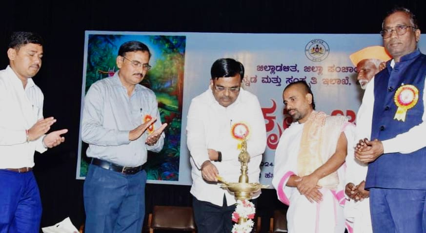 ವಿಶ್ವಮಾನವ ಸಂದೇಶ ಎಲ್ಲೆಡೆ ಪಸರಿಸಿ