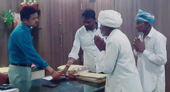 ಪರರ ನೋವುಗಳಿಗೆ ಸ್ಪಂದಿಸುವ ಮಾದರಿಯ ಅಧಿಕಾರಿ ಅಜೂರೆ