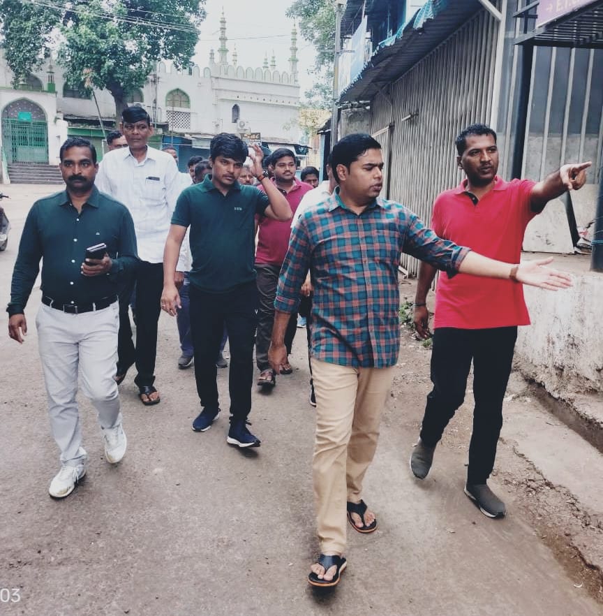 ವಿವಿಧ ರಸ್ತೆಗಳ ಅಭಿವೃದ್ದಿ-ಅತಿಕ್ರಮಣ ತೆರವಿಗೆ ಸೂಚನೆ