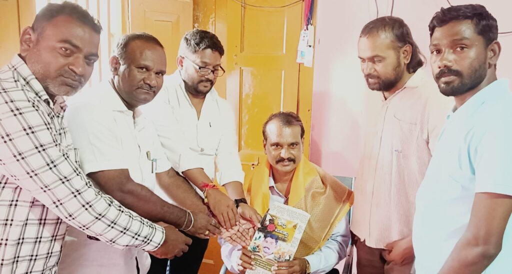 ಸಾಹಿತ್ಯ ಅಕಾಡೆಮಿ ಸದಸ್ಯ ಡಾ.ಗೊಳಸಂಗಿ ಗೆ ಸನ್ಮಾನ