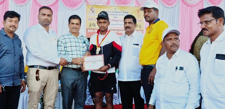 ಓಟದ ಸ್ಪರ್ಧೆ: ಬಸವರಾಜ ಜಿಲ್ಲಾ ಮಟ್ಟಕ್ಕೆ ಆಯ್ಕೆ