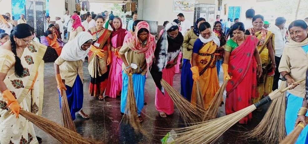 ಗಾಂಧೀಜಿಯವರ ಸ್ವಚ್ಛತಾ ಕನಸನ್ನು ನನಸು ಮಾಡೋಣ