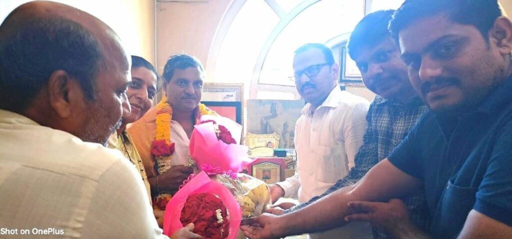 ಬ್ಯಾಂಕ್ ಆಫ್ ಬರೋಡ ದಿಂದ ಅಜೀತ ಮುತ್ತಿನ ದಂಪತಿಗೆ ಸನ್ಮಾನ