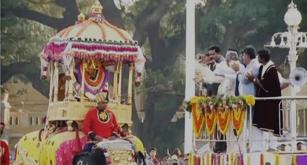 ಮೈಸೂರು ದಸರಾ: ವಿಶ್ವವಿಖ್ಯಾತ ಜಂಬೂ ಸವಾರಿಗೆ ಚಾಲನೆ