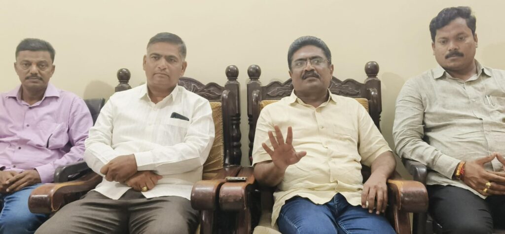 ಖಾಸಗಿ ಶಿಕ್ಷಣ ಸಂಸ್ಥೆಗಳ ನೌಕರರ ಆರ್ಥಿಕ ಅಭದ್ರತೆಗೆ ಸರಕಾರವೇ ಹೊಣೆ