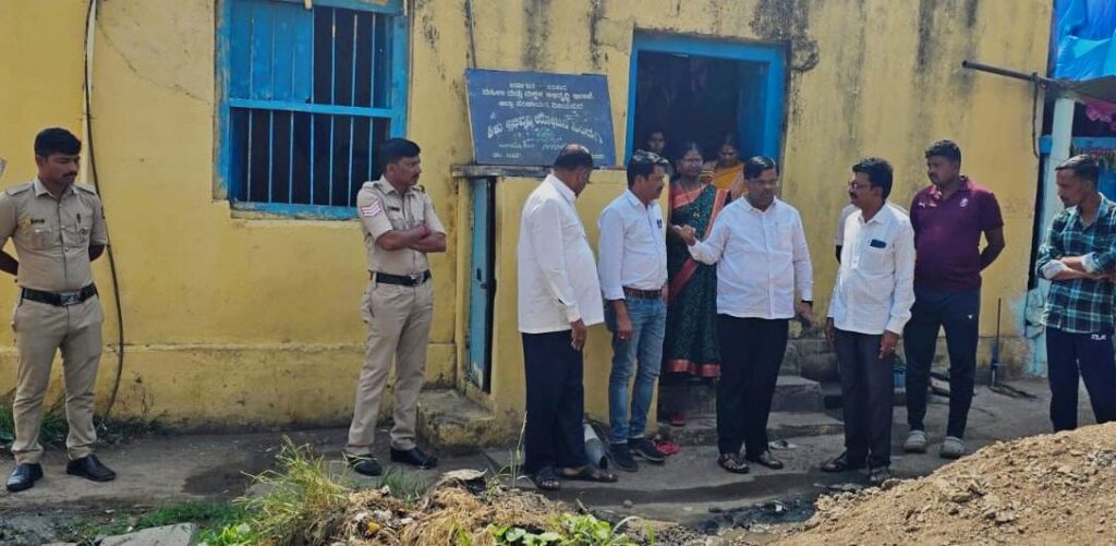 ಶಾಲೆ-ಹಾಸ್ಟೆಲ್ ಪರಿಸರದ ಸ್ವಚ್ಛತೆ ಕಾಪಾಡದಿದ್ದರೆ ಕ್ರಮ :ಬಬಲೇಶ್ವರ