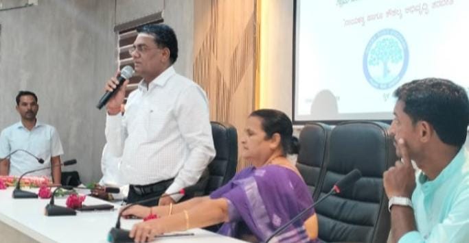 ಗ್ರಂಥಾಲಯ ಮೇಲ್ವಿಚಾರಕರಿಗೆನಾಯಕತ್ವ & ಕೌಶಲ್ಯಾಭಿವೃದ್ಧಿ ತರಬೇತಿ ಕಾರ್ಯಾಗಾರ