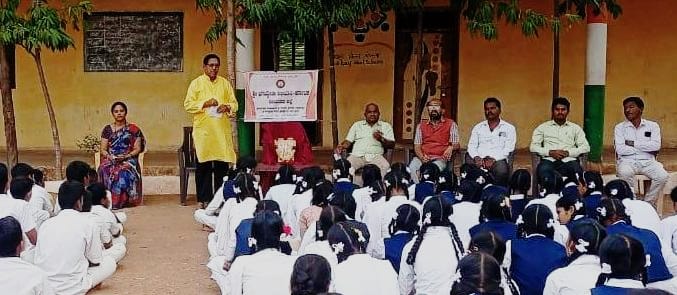 ಧರ್ಮವೇ ಪ್ರಧಾನ ಎನ್ನುವ ಆದರ್ಶ ಭಗವದ್ಗೀತೆಯ ತತ್ವದಲ್ಲಿ ಅಡಕ