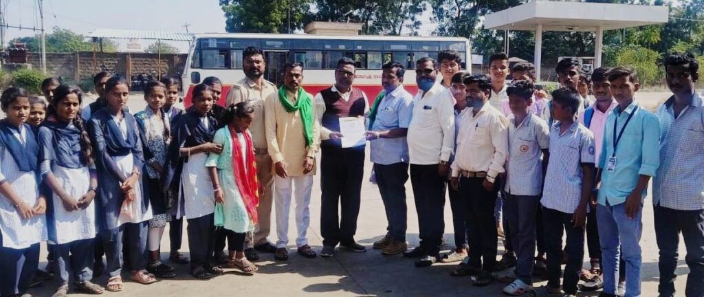 ಬಸ್ ವ್ಯವಸ್ಥೆ ಕಲ್ಪಿಸುವಂತೆ ರೈತ ಸಂಘದಿಂದ ಮನವಿ