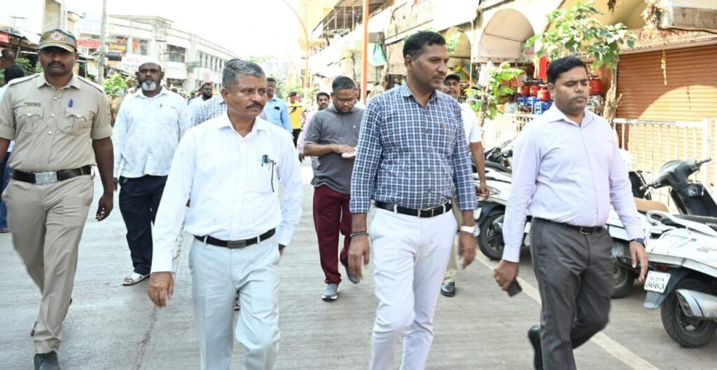 ಜಿಲ್ಲಾಧಿಕಾರಿಗಳಿಂದ ಪಾಲಿಕೆ ವ್ಯಾಪ್ತಿಯಲ್ಲಿ ಪರಿವೀಕ್ಷಣೆ