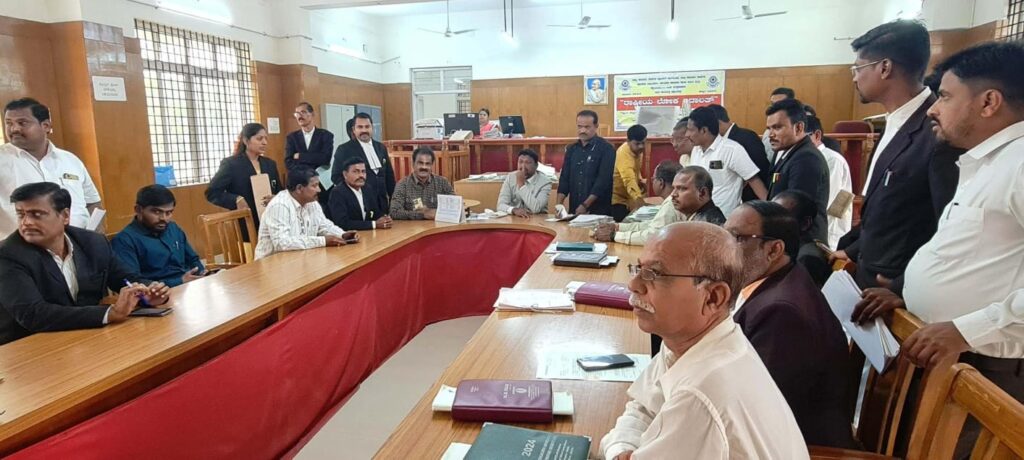 ಲೋಕ್ ಅದಾಲತ್: ೨೦೨೧ ಪ್ರಕರಣಗಳು ರಾಜಿ ಸಂಧಾನದಿಂದ ಇತ್ಯರ್ಥ