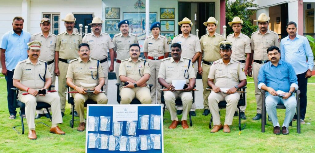 ವಿಜಾಪುರದಲ್ಲಿ ಖೋಟಾ ನೋಟಿನ ಜಾಲ ಪತ್ತೆ :ನಾಲ್ವರ ಬಂಧನ