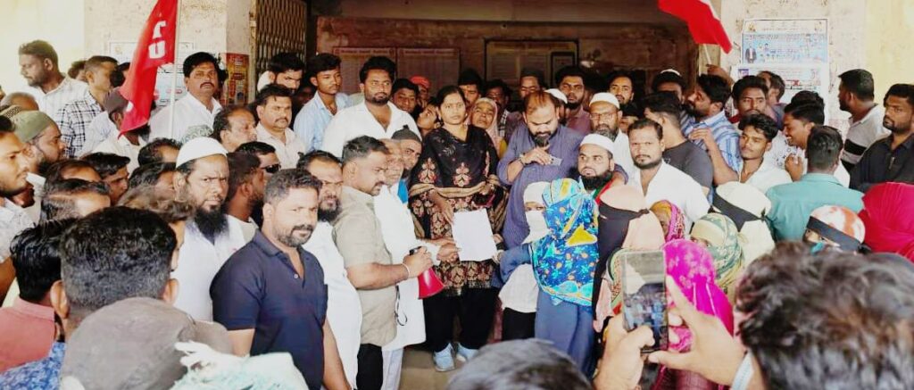 ವಕ್ಪ್ ಆಸ್ತಿಯಲ್ಲಿರುವ ಅಂಗಡಿಗಳನ್ನು ಖಾಲಿ ಮಾಡಿಸದಿರಲು ಮನವಿ