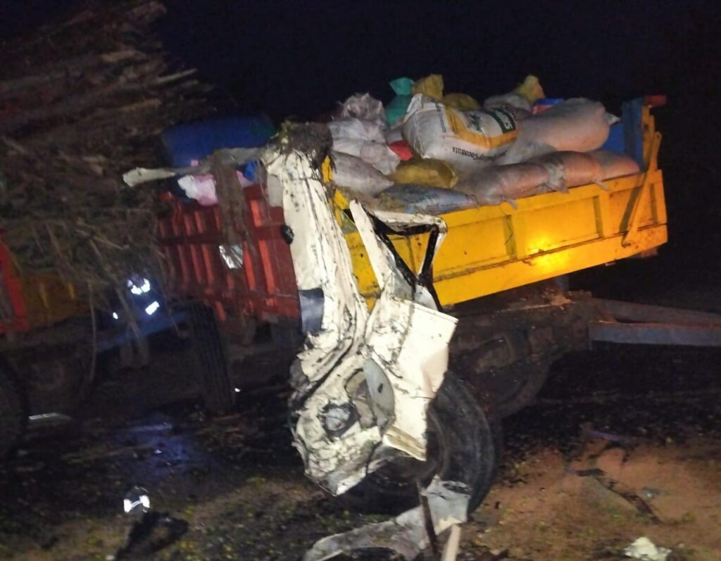 ಗೂಡ್ಸ್ ವಾಹನ & ಟ್ರ್ಯಾಕ್ಟರ್ ಡಿಕ್ಕಿ ಓರ್ವ ಸಾವು