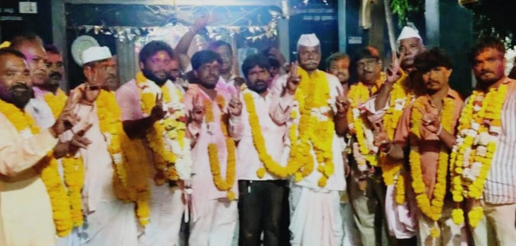 ಪಿಕೆಪಿಎಸ್ ಚುನಾವಣೆ: ವಿಜೇತರ ವಿಜಯೋತ್ಸವ