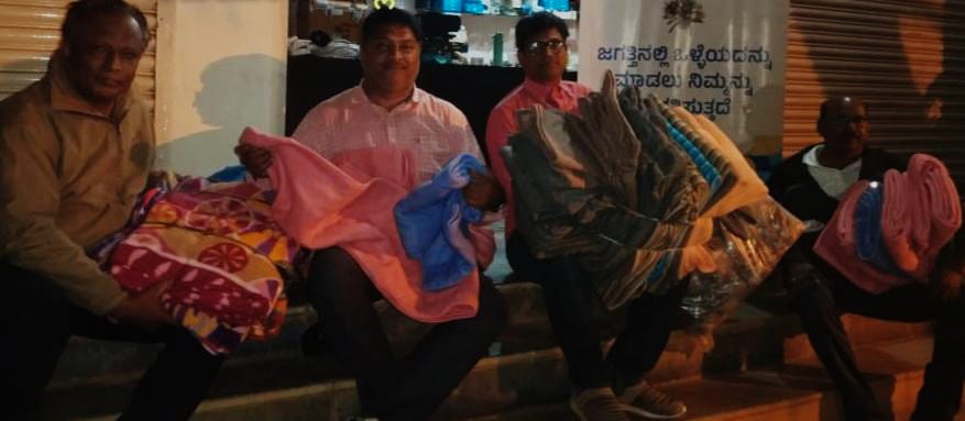 ಚಳಿಯಲ್ಲಿ ನಲುಗಿದ ನಿರ್ಗತಿಕರಿಗೆ ಬೆಚ್ಚನೆ ಹಾಸಿಗೆಯ ಆಸರೆ!