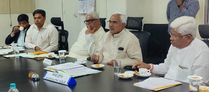 ಟೋಲ್ ನಾಕಾ ಸಿಬ್ಬಂದಿಯಿಂದ ಸುಗಮ ಸಂಚಾರಕ್ಕೆ ಅಡಚಣೆ ಸಲ್ಲದು