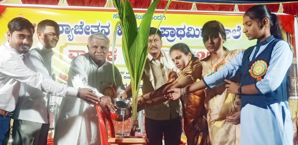 ಮಕ್ಕಳಿಗೆ ಸಂಸ್ಕಾರ ನೀಡುವಂತ ಜ್ಞಾನ ನೀಡಿ :ನವಲಿಮಠ