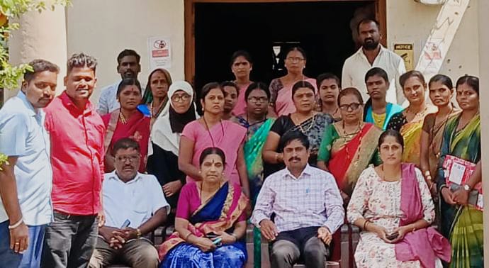 ಗ್ರಾಮೀಣ ಮಕ್ಕಳ ಪಾಲನೆ ಹೊಣೆ ಹೊತ್ತಿರುವ ಸರ್ಕಾರ :ಸಂತೋಷ