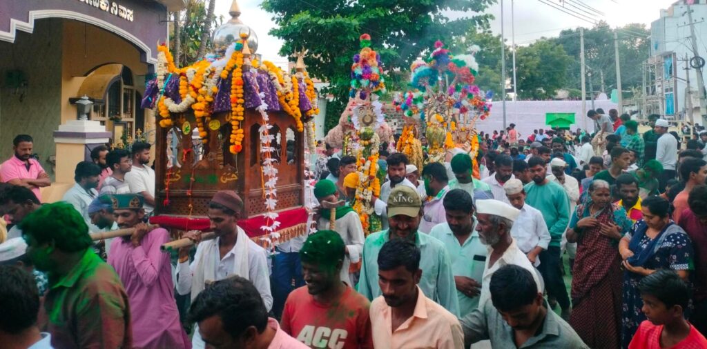 ಬಸವನಬಾಗೇವಾಡಿ: ವಿವಿಧೆಡೆ ಮೊಹರಂ ಆಚರಣೆ