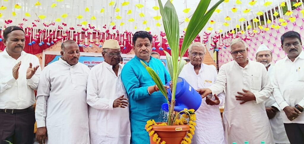 ಹಸುವಿನ ಯೋಜನೆ ಸದ್ಬಳಕೆ ಮಾಡಿಕೊಳ್ಳಿ :ಶಾಸಕ ಮನಗೂಳಿ