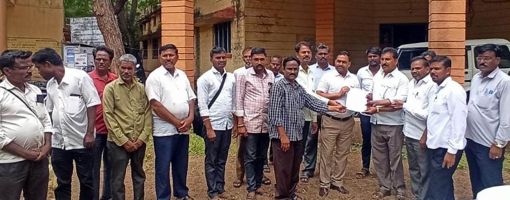 ವಿವಿಧ ಬೇಡಿಕೆಗಳ ಈಡೇರಿಕೆಗೆ ಆಗ್ರಹಿಸಿ ಗ್ರಾಪಂ ನೌಕರರ ಮನವಿ
