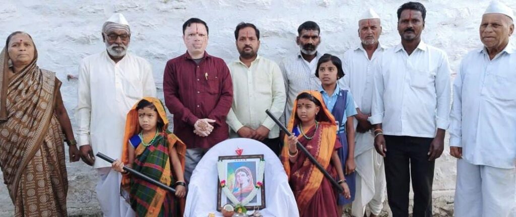 ಓಬವ್ವಳು ನಿಷ್ಕಲ್ಮಷ ನಾಡಭಕ್ತಿಯ ದ್ಯೋತಕ :ಬಂಡೆ