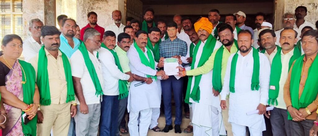 ರೈತ ಬೆಳೆದ ಕಬ್ಬಿಗೂ ಕಾರ್ಖಾನೆಯವರು ಕೊಡುವ ಹಣಕ್ಕೂ ತುಲನೆಯಾಗೊಲ್ಲ