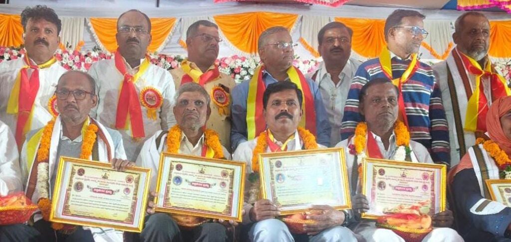 ತಡವಲಗಾದಲ್ಲಿ ವಿಶ್ವ ಚೇತನ ಪ್ರಶಸ್ತಿ ಪ್ರಧಾನ