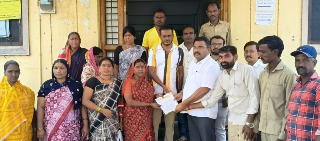 ಬೇಡಿಕೆಗಳ ಈಡೇರಿಕೆಗೆ ಆಗ್ರಹಿಸಿ ಪೌರಕಾರ್ಮಿಕರ ಮನವಿ