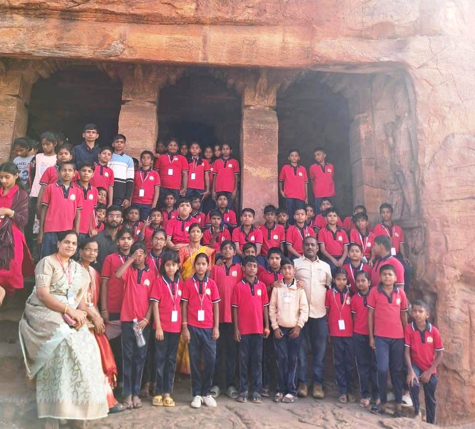 ಮಕ್ಕಳಲ್ಲಿ ಕಲಿಕೆಯ ಆಸಕ್ತಿ ಹೆಚ್ಚಿಸುವ ಪ್ರವಾಸಗಳು :ಹಿರೇಮಠ