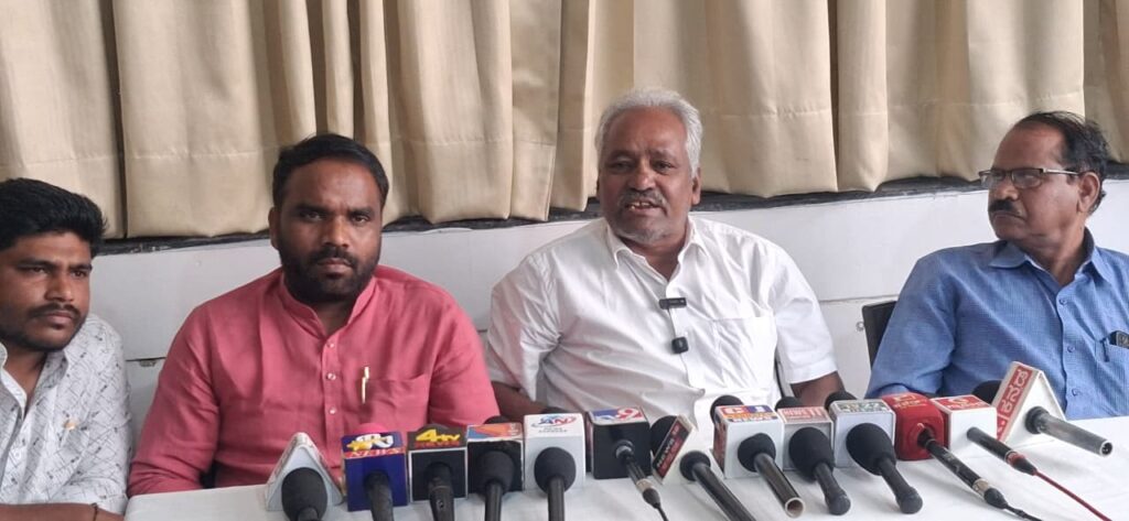 ಜನ ಹಿತಾಸಕ್ತಿ ಕಾಪಾಡುವಲ್ಲಿ ಸಚಿವರು ವಿಫಲ :ಸೂಳಿಭಾವಿ