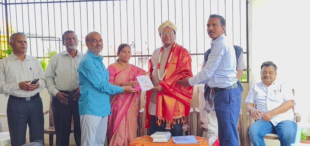 ಆಲಮೇಲದಲ್ಲಿ ಮನೆಗೊಂದು ಗ್ರಂಥಾಲಯ ಉದ್ಘಾಟನೆ