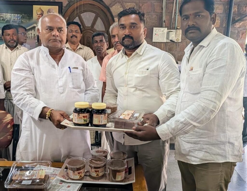 ವಿಷಮುಕ್ತ ಬೆಲ್ಲ ಉತ್ಪಾದನೆಗೆ ಆದ್ಯತೆ ನೀಡಿ :ಸಚಿವ ಶಿವಾನಂದ